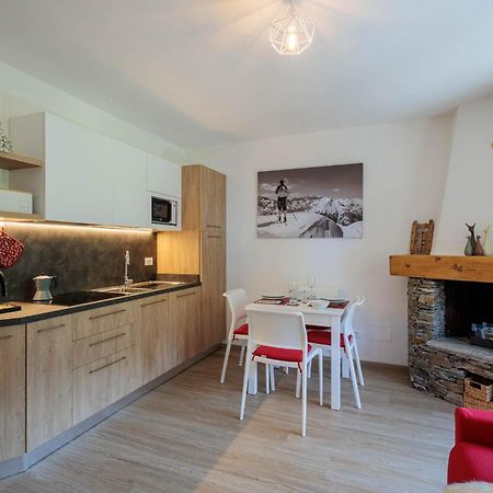 Revo Apartments - Rocca Fiorita Aprica Exteriör bild